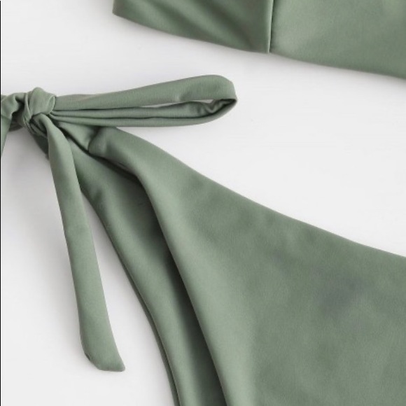 BRAND NEW Zaful Swim Suit - Picture 3 of 6